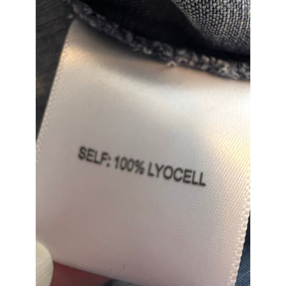 Jane and Delancey Lyocell Chambray Button Down Long Sleeve Shirt - S - Picture 3 of 9